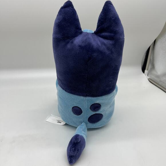 Bluey Easter Plush 10" - Picture 5 of 11